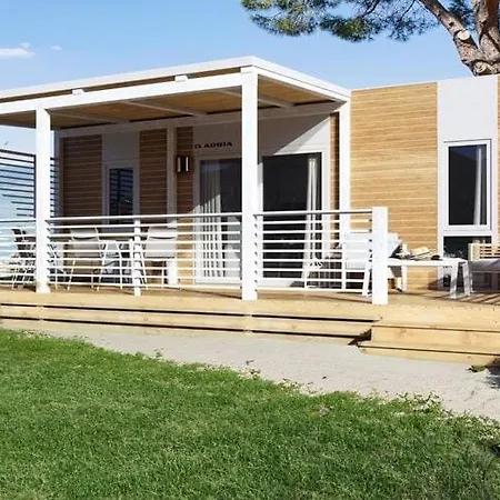 Mobile Homes In Zaton Holiday Resort, With Large Pool Area * Zaton (Zadar)