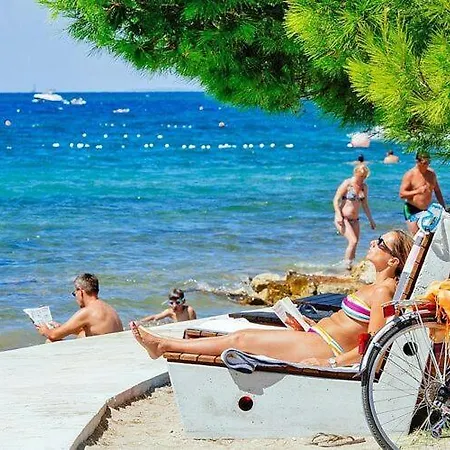 Mobile Homes In Zaton Holiday Resort, With Large Pool Area Zaton (Zadar)