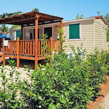 Mobile Homes In Zaton Holiday Resort, With Large Pool Area *